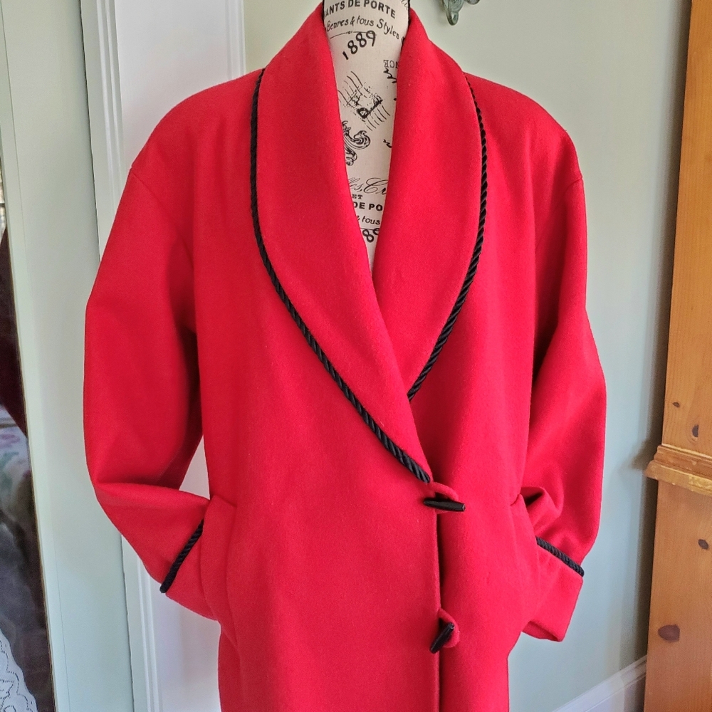 ☀️FLASH SALE!!☀️ Vintage Braetan Red Wool Coat